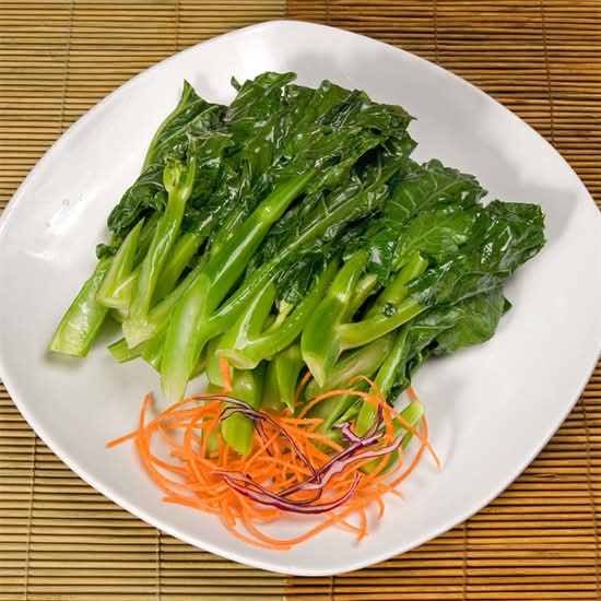 Stir-Fried Gai Lan 清炒芥蓝